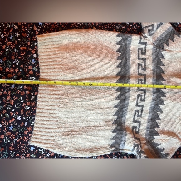 Tundra Knit Full Zip Sweater - Picture 4 of 6